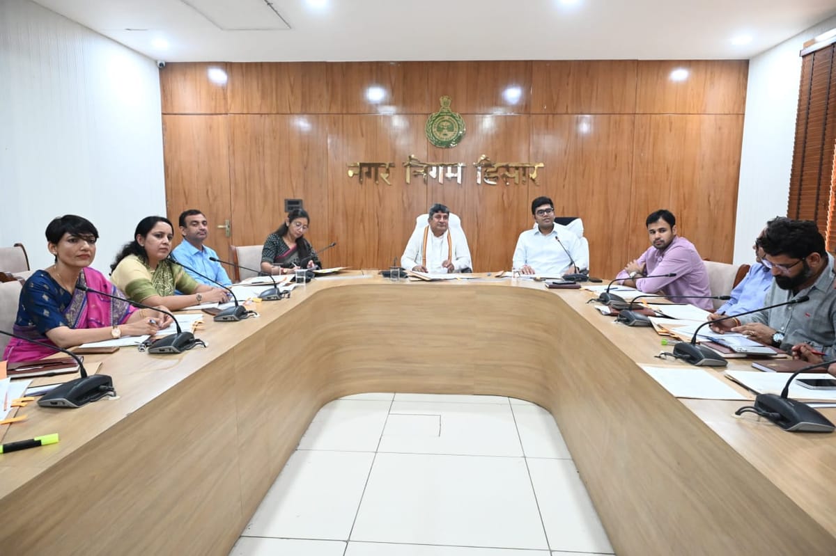 नगर निगम हिसार ने पुरानी ऑटो मार्केट को दिया 2 दिन में स्वयं अतिक्रमण हटाने का समय।