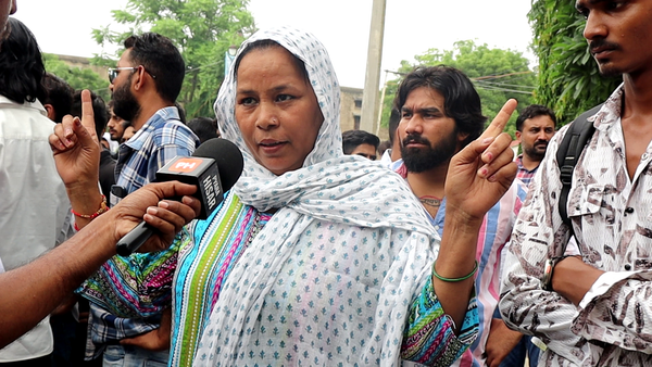 हिसार में टीचर मनीषा मर्डर केस का विरोध: सामाजिक संगठनों का मार्च, 11 लाख इनाम का ऐलान